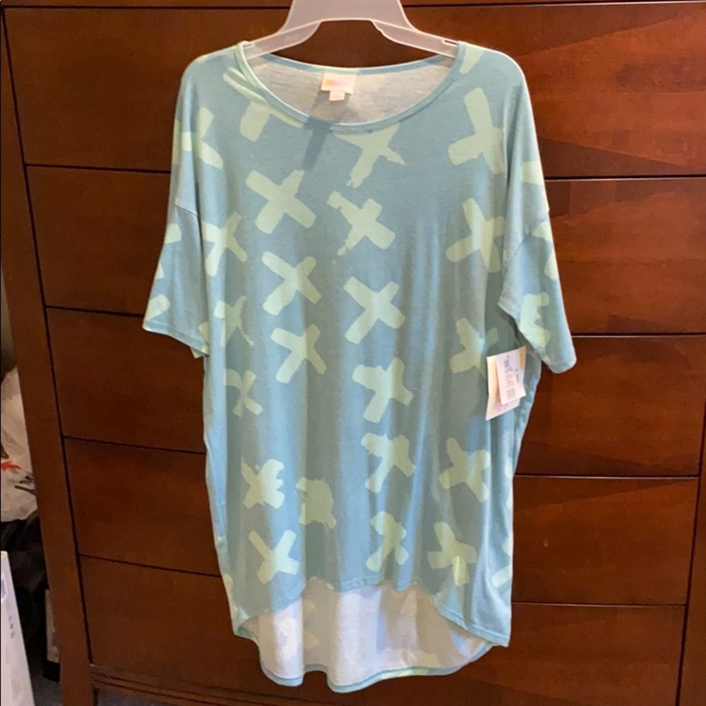 Lularoe top